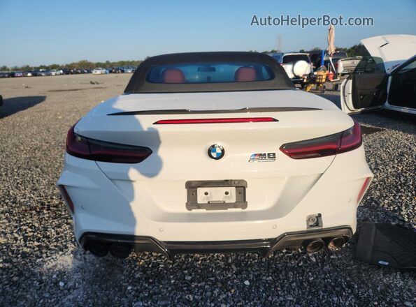 WBSDZ0C06LCD87459 2020 BMW M8 White Widok z tyłu