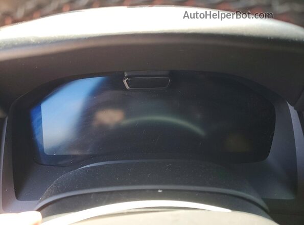 WBSGV0C03LCD68215 2020 BMW M8 Gray Widok zestawu wskaźników
