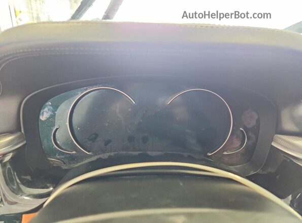 WBSJF0C58JB282204 2018 BMW M5 Gray Instrument cluster view