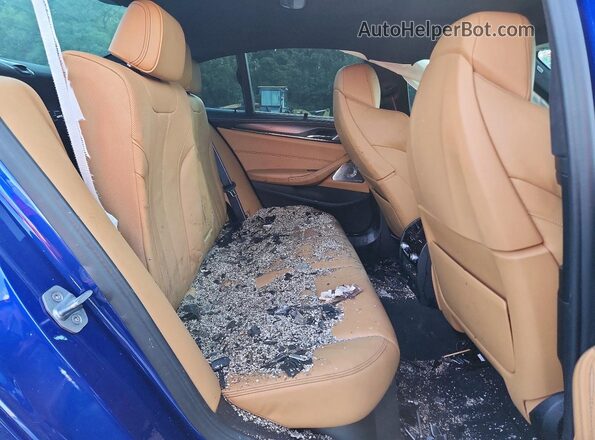 WBSJF0C59KB446979 2019 BMW M5 Blue უკანა სავარძლების ხედი