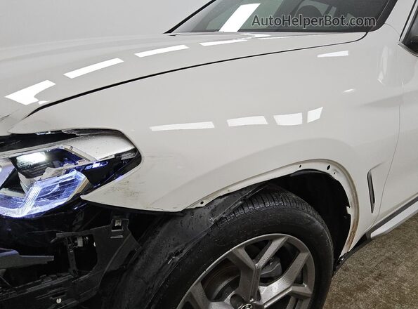 WBX47DP08NN121673 2022 BMW X3 White 