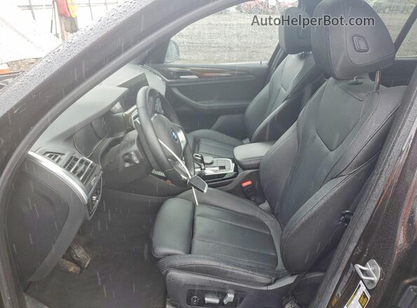 WBX57DP09NN144013 2022 BMW X3 Charcoal წინა სალონის ხედი