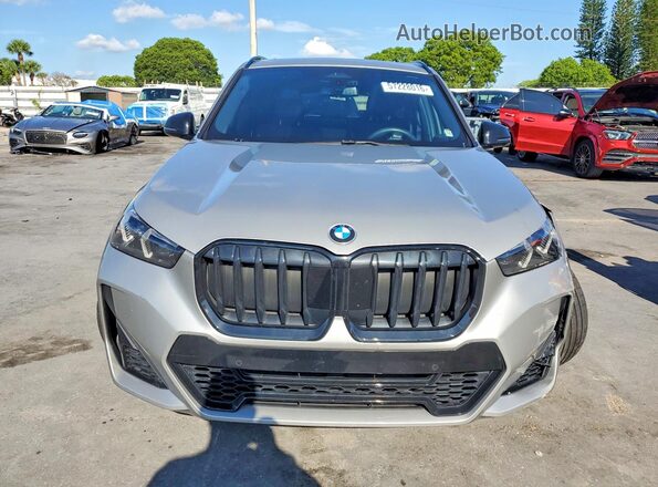 WBX73EF00S5316937 2025 BMW X1 Gray წინა ხედი