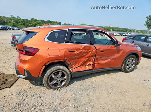 WBX73EF03P5X17664 2023 BMW X1 Orange Հետևի աջ