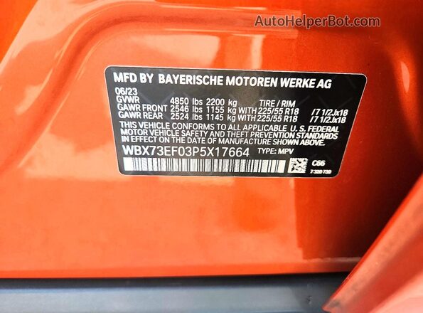 WBX73EF03P5X17664 2023 BMW X1 Orange VIN կոդի պիտակի տեսք