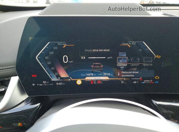 WBX73EF04S5079501 2025 BMW X1 Black Widok zestawu wskaźników