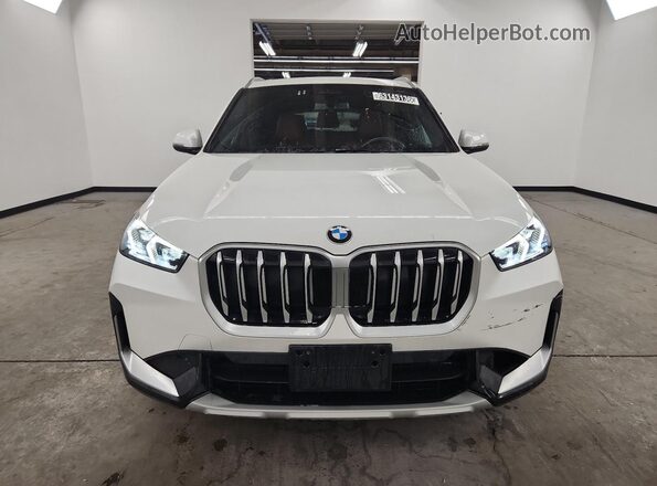 WBX73EF04T5470908 2026 BMW X1 White 
