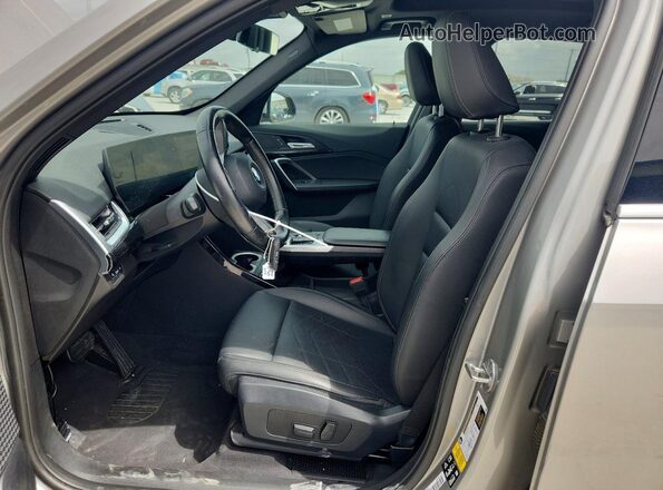 WBX73EF05P5W46015 2023 BMW X1 Silver Front interior view