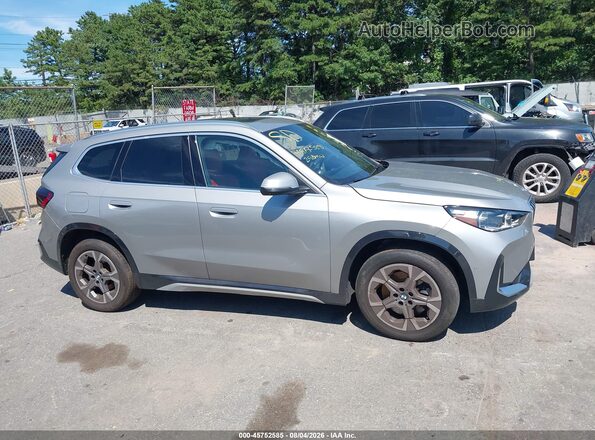 WBX73EF05S5116216 2025 BMW X1 Silver Սալոնի հետևի տեսք