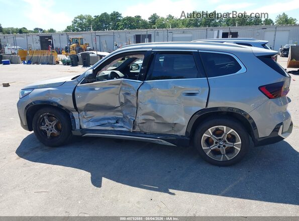 WBX73EF05S5116216 2025 BMW X1 Silver Սալոնի 360 աստիճան տեսք