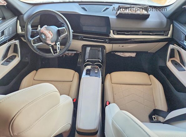 WBX73EF07P5X64308 2023 BMW X1 White Widok deski rozdzielczej