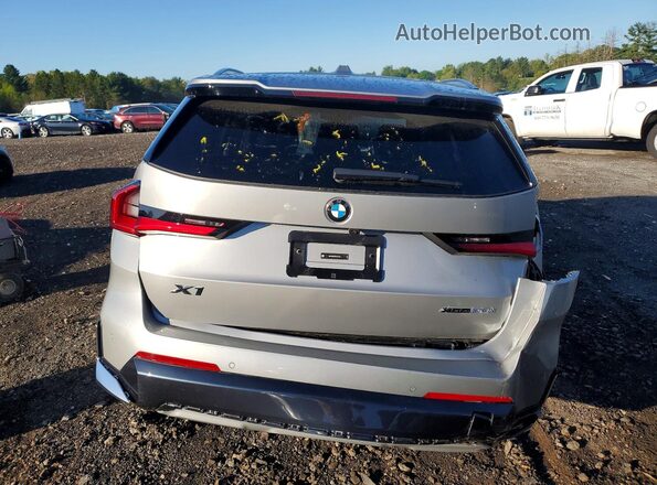 WBX73EF07S5051224 2025 BMW X1 Silver Rear view