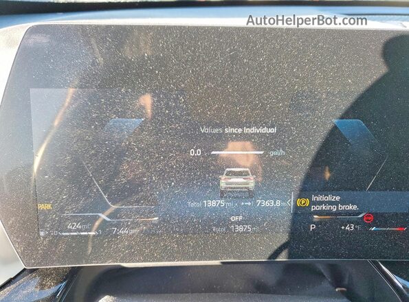 WBX73EF07S5051224 2025 BMW X1 Silver Instrument cluster view