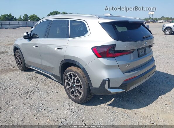 WBX73EF07S5056794 2025 BMW X1 Серебряный Задняя левая четверть