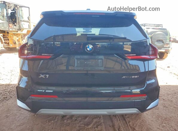 WBX73EF07S5220643 2025 BMW X1 Black Rear view