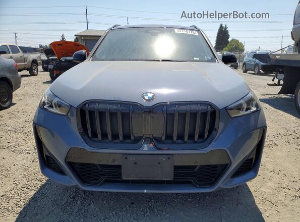 WBX73EF08P5W94012 2023 BMW X1 Blue წინა ხედი