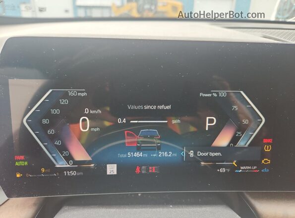WBX73EF09P5W38239 2023 BMW X1 Green 