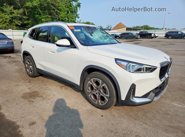 WBX73EF09P5W47815 2023 BMW X1 White Przód prawy