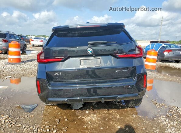 WBX73EF09S5349211 2025 BMW X1 Black უკანა ხედი