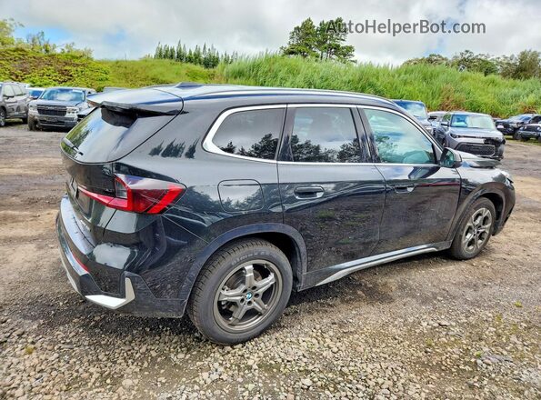 WBX73EF0XS5245925 2025 BMW X1 Black Tył prawy
