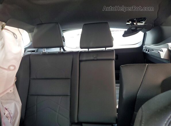 WBX73EF0XT5432440 2026 BMW X1 Black უკანა სავარძლების ხედი
