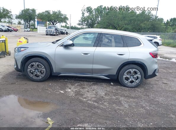 WBX73EF0XT5694247 2026 BMW X1 Gray 360 interior view