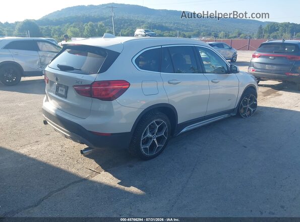 WBXHT3C30J5K28816 2018 BMW X1 Белый Задняя правая четверть
