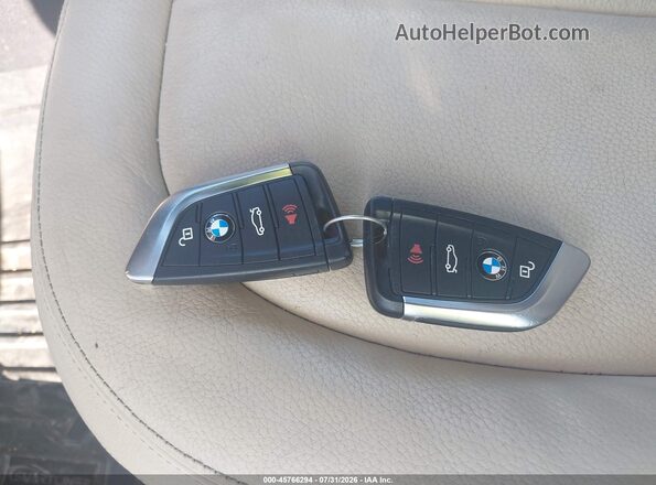 WBXHT3C30J5K28816 2018 BMW X1 Белый Вид панели приборов