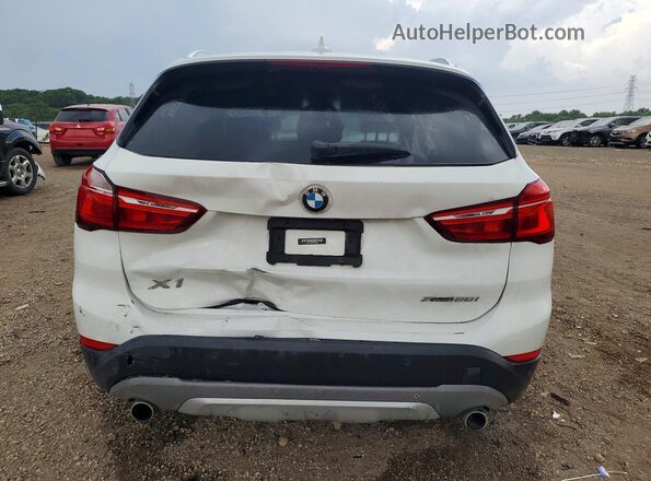 WBXHT3C30J5L28009 2018 BMW X1 White Вид ззаду