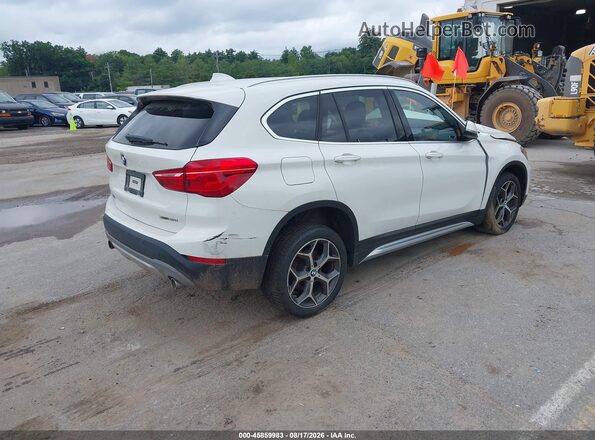 WBXHT3C30J5L32805 2018 BMW X1 White Rear right