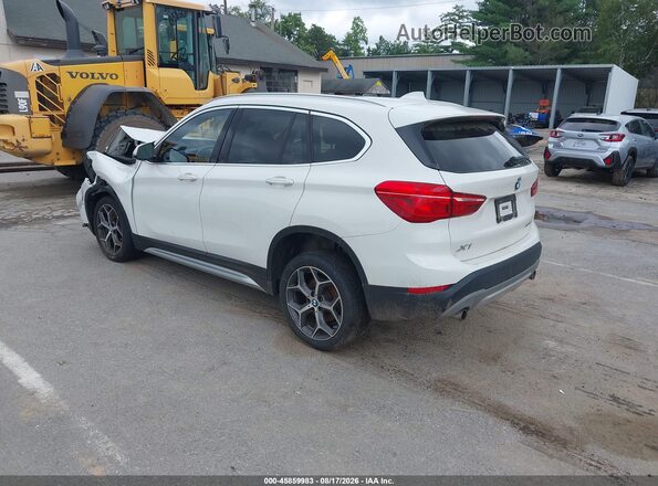 WBXHT3C30J5L32805 2018 BMW X1 White Rear left