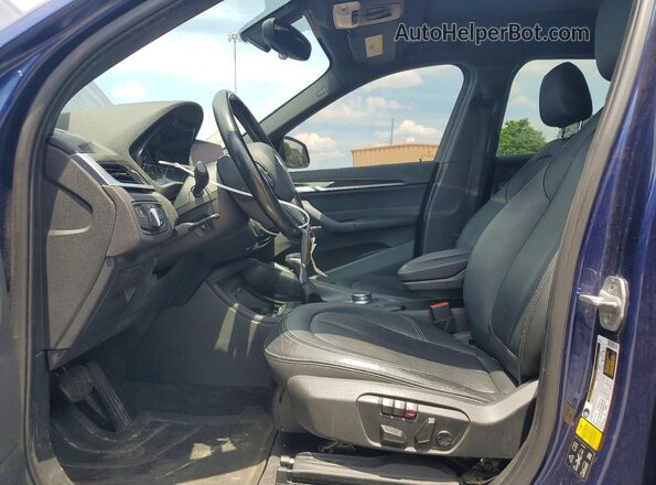 WBXHT3C31H5F86620 2017 BMW X1 Blue Սալոնի դիմացի տեսք