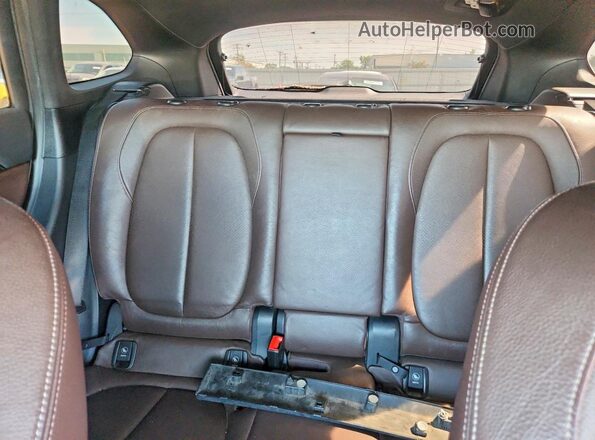 WBXHT3C32H5F70751 2017 BMW X1 Brown Rear seats view