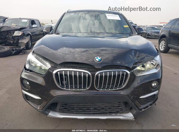 WBXHT3C33J3H33165 2018 BMW X1 Brown Widok z przodu