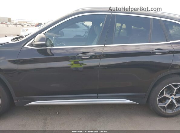 WBXHT3C33J3H33165 2018 BMW X1 Brown Widok wnętrza 360 stopni