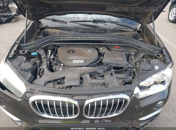 WBXHT3C33J3H33165 2018 BMW X1 Brown Widok z tyłu