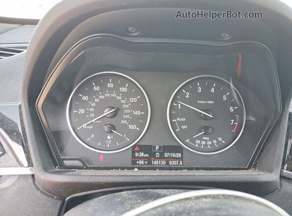 WBXHT3C33J5F89282 2018 BMW X1 Silver ხელსაწყოთა პანელის ხედი