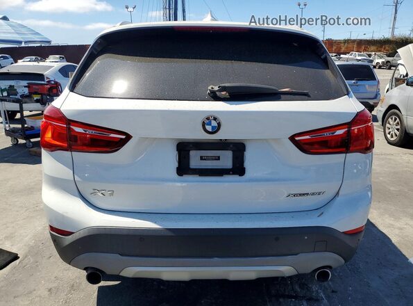 WBXHT3C33J5L27453 2018 BMW X1 White უკანა ხედი