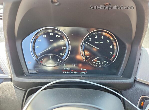 WBXHT3C33J5L28814 2018 BMW X1 Black Vista del cuadro de instrumentos