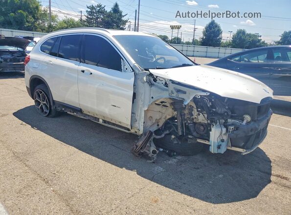 WBXHT3C34H5F85087 2017 BMW X1 White Առջևի աջ