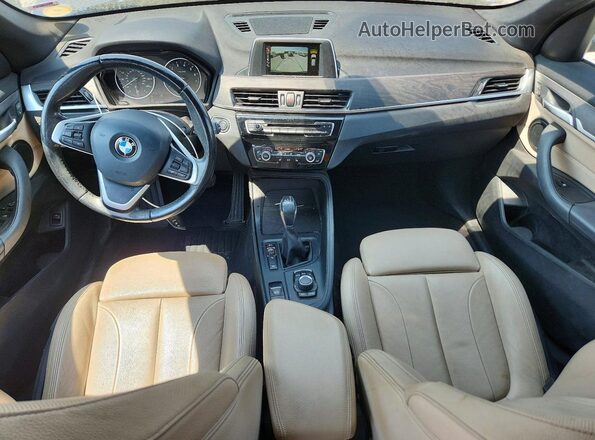 WBXHT3C35H5F82411 2017 BMW X1 Blue წინა პანელის ხედი