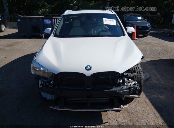 WBXHT3C36H5F87214 2017 BMW X1 White ხელსაწყოთა პანელის ხედი