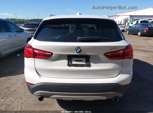 WBXHT3C36H5F87214 2017 BMW X1 White 