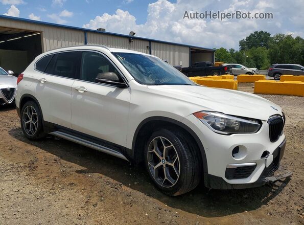 WBXHT3C36J5L30928 2018 BMW X1 Белый Передняя правая четверть