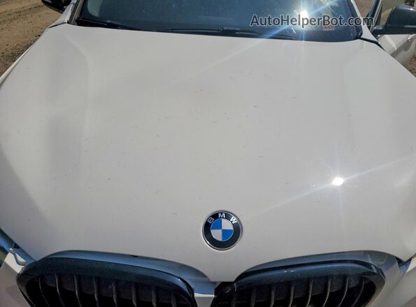 WBXHT3C36J5L30928 2018 BMW X1 Белый Вид подкапотного пространства