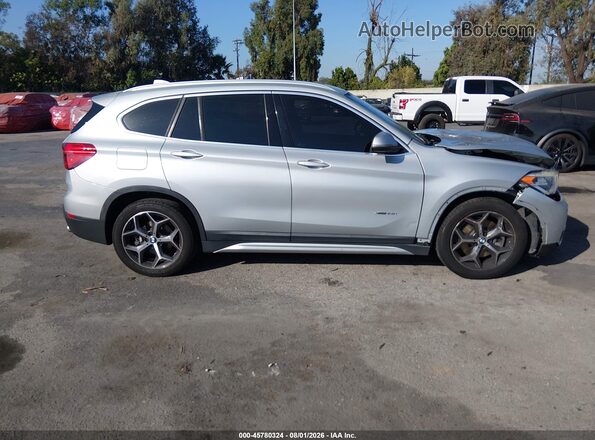 WBXHT3C37GP881236 2016 BMW X1 Silver Панорамний вид салону 360°