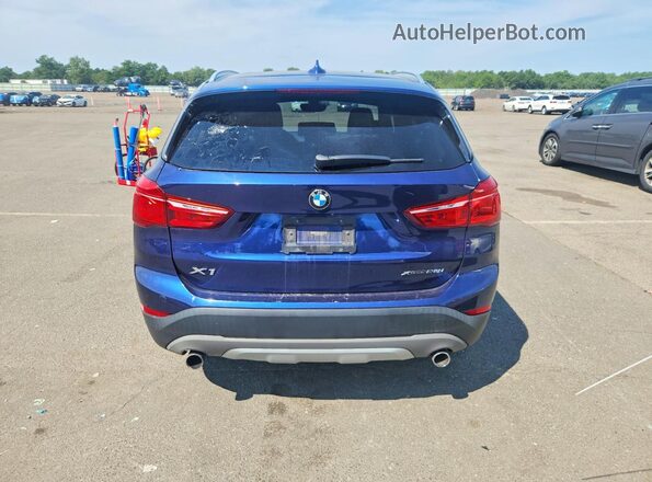 WBXHT3C37J5L27973 2018 BMW X1 Blue Вид ззаду