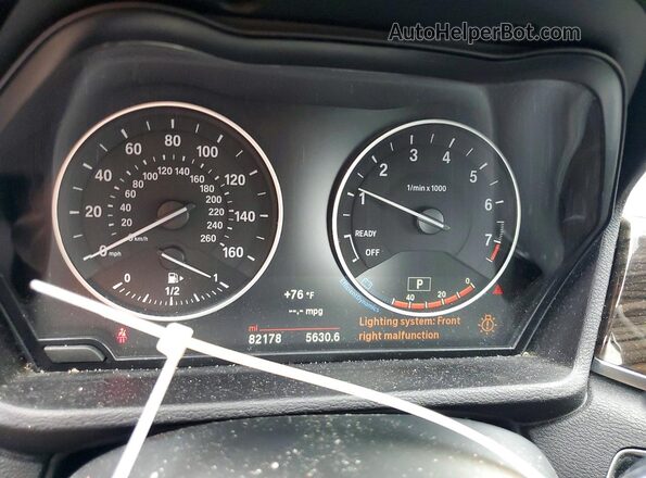 WBXHT3C38H5F82127 2017 BMW X1 Black Vista del cuadro de instrumentos