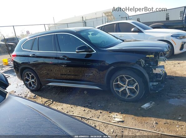 WBXHT3C38J5K30698 2018 BMW X1 Черный Панорамный вид салона 360°