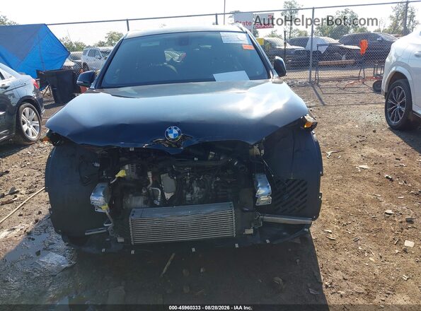 WBXHT3C38J5K30698 2018 BMW X1 Черный Вид задней части салона